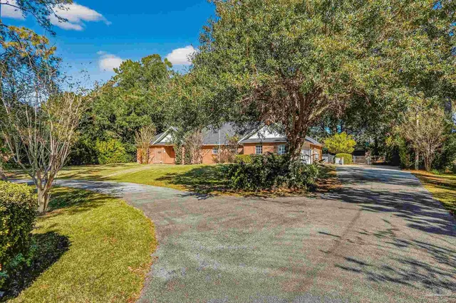 a view of a house with a outdoor space