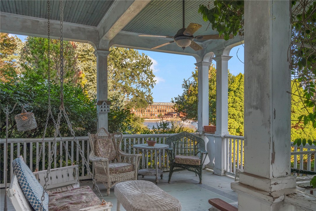 12 Tyler Point Road Barrington, RI 02806 - Photo 4 of 22