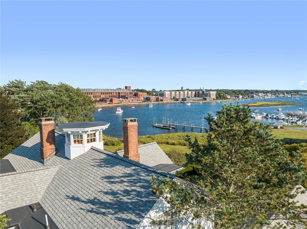 12 Tyler Point Road Barrington, RI 02806 - Photo 9 of 22