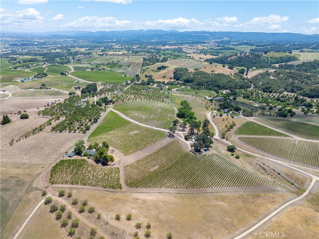 1618 Kiler Canyon Road Paso Robles, CA 93446 - Photo 12 of 62