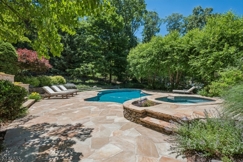 45 Acorn Road Watchung, NJ 07069 - Photo 36 of 40