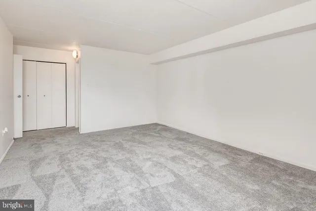 $2,300 | 6300 Stevenson Avenue, Unit 722, Alexandria, VA 22304