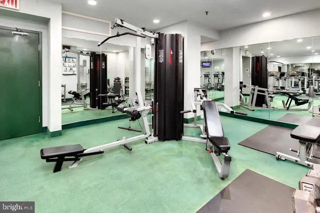 $2,300 | 6300 Stevenson Avenue, Unit 722, Alexandria, VA 22304