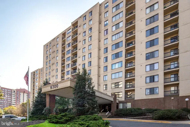 $2,300 | 6300 Stevenson Avenue, Unit 722, Alexandria, VA 22304