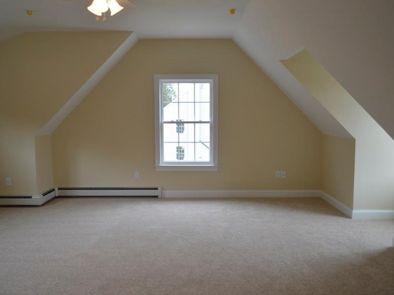 44 Old Colony Lane Cumberland, ME 04021 - Photo 5 of 32 Similar to 44 Old Colony Lane