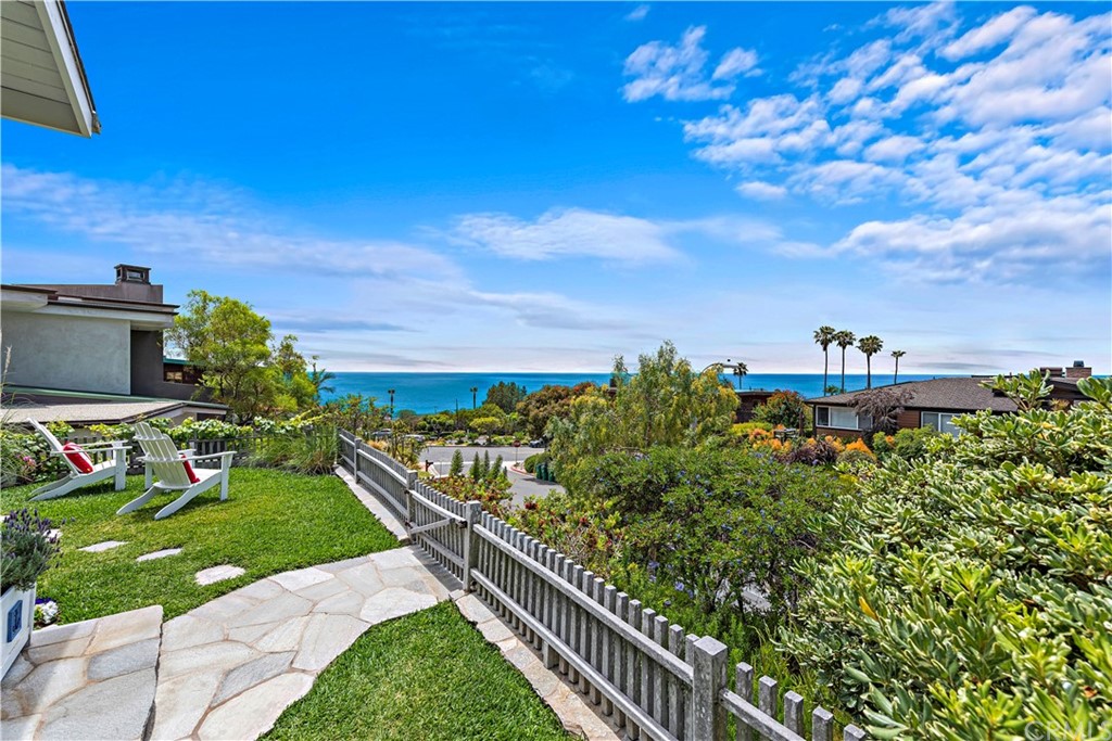 30852 Driftwood Drive Laguna Beach, CA 92651 - Photo 11 of 54 a view of a garden with an outdoor seating