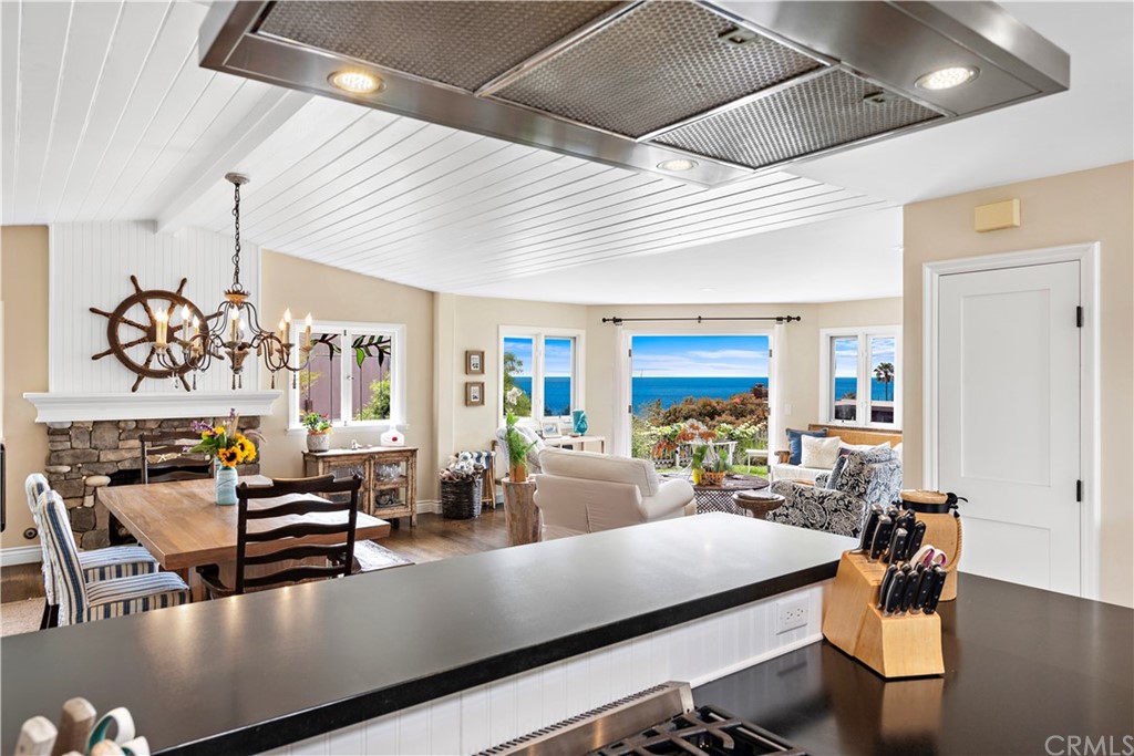 30852 Driftwood Drive Laguna Beach, CA 92651 - Photo 21 of 54