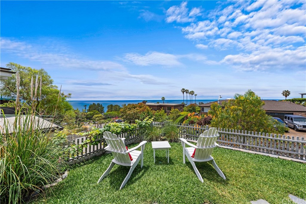 30852 Driftwood Drive Laguna Beach, CA 92651 - Photo 4 of 54