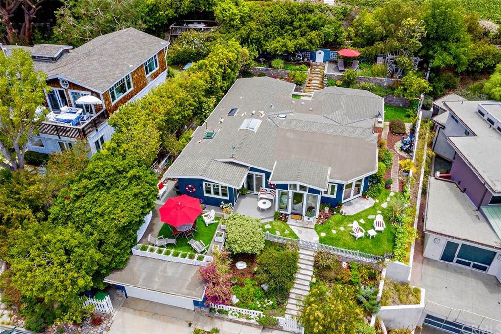 30852 Driftwood Drive Laguna Beach, CA 92651 - Photo 44 of 54 an aerial view of a house