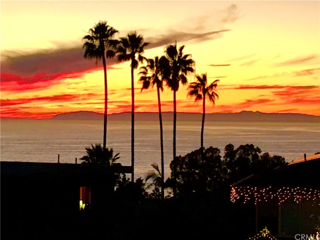 30852 Driftwood Drive Laguna Beach, CA 92651 - Photo 54 of 54 a view of a ocean