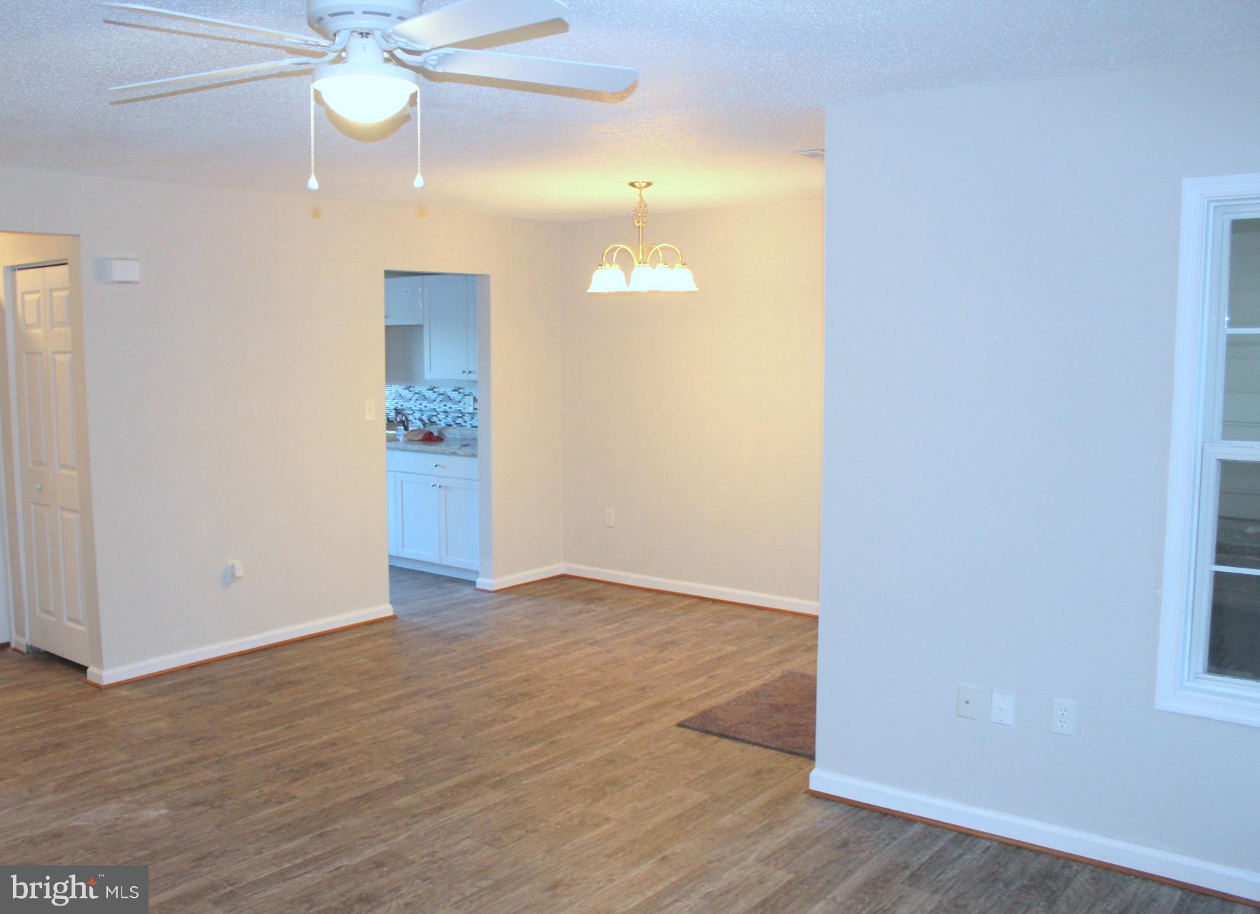848 Ripplebrook Drive Culpeper, VA 22701 - Photo 4 of 16 Interior (General)