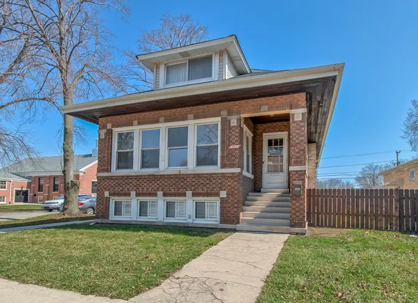 $399,900 | 1301 Oak Park Avenue, Berwyn, IL 60402