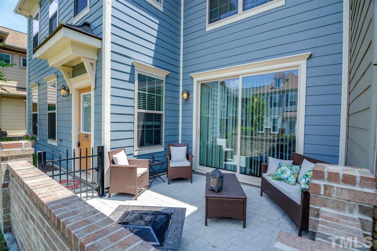 9302 Andalusia Walk Raleigh, NC 27617 - Photo 3 of 25 Gallery Image 3