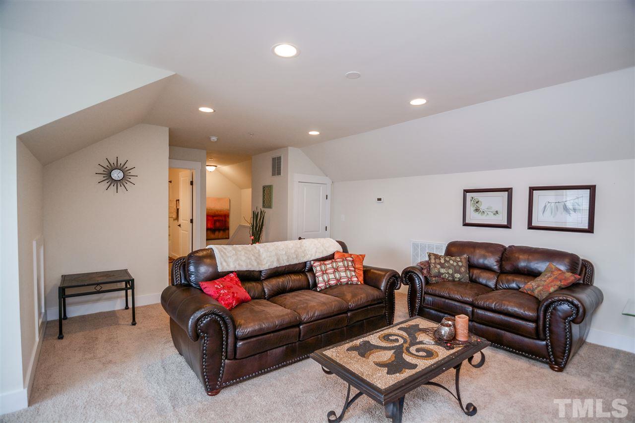 9302 Andalusia Walk Raleigh, NC 27617 - Photo 23 of 25 Gallery Image 23