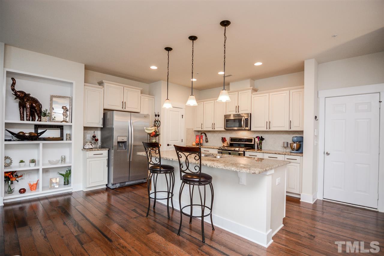 9302 Andalusia Walk Raleigh, NC 27617 - Photo 7 of 25 Gallery Image 7