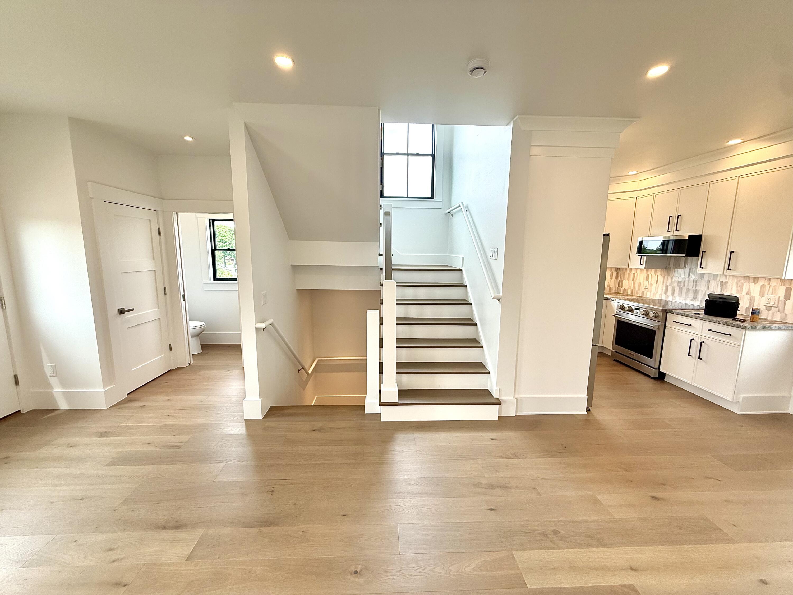 29 Cemetery Road, Unit 1 Provincetown, MA 02657 - Photo 12 of 28 1st floor living area
