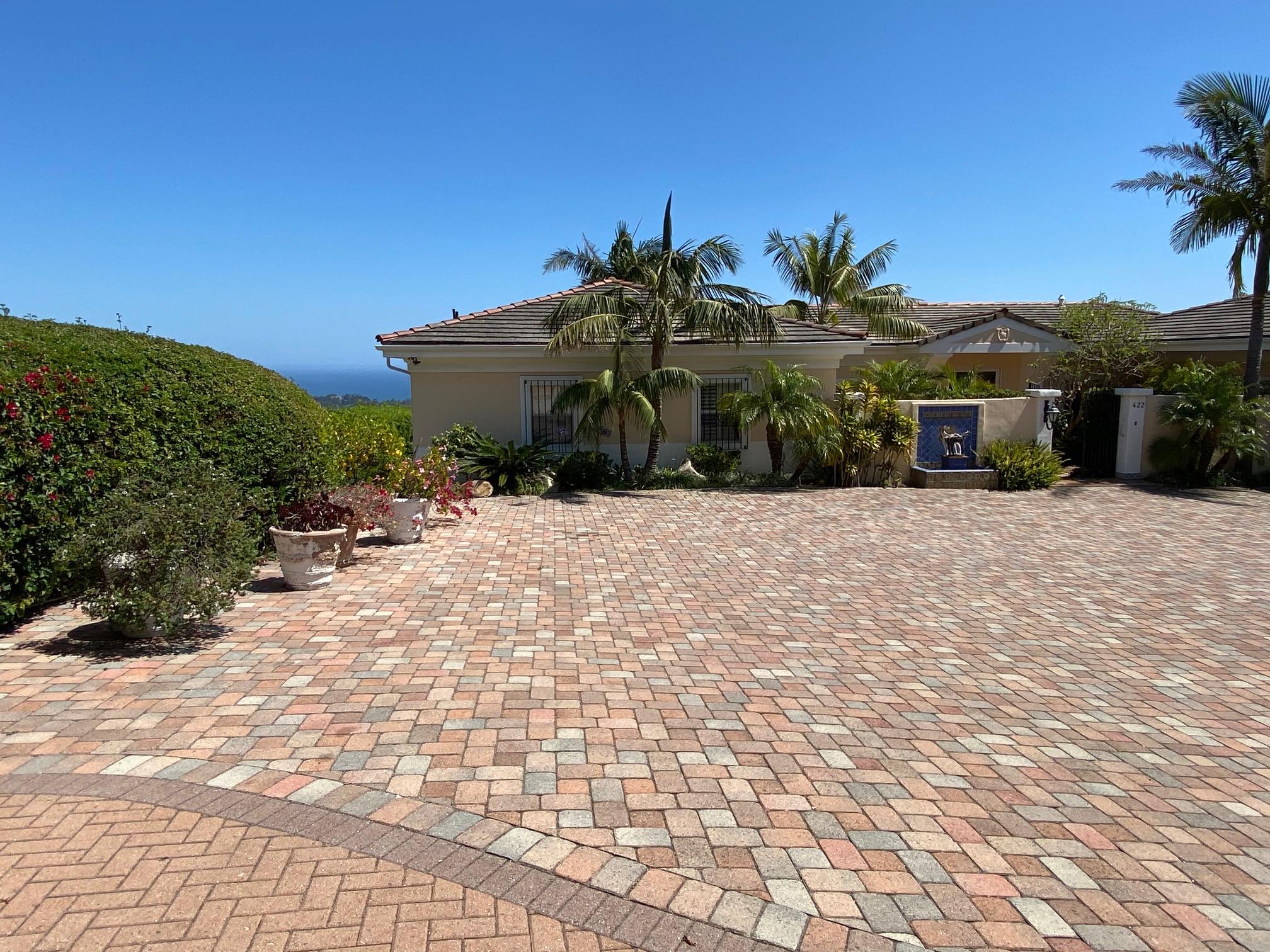 422 Las Alturas Road Santa Barbara, CA 93103 - Photo 5 of 8 driveway and house hr