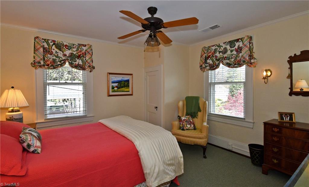 846 Arbor Road Winston-Salem, NC 27104 - Photo 13 of 26 Upper Level Bedroom #2
