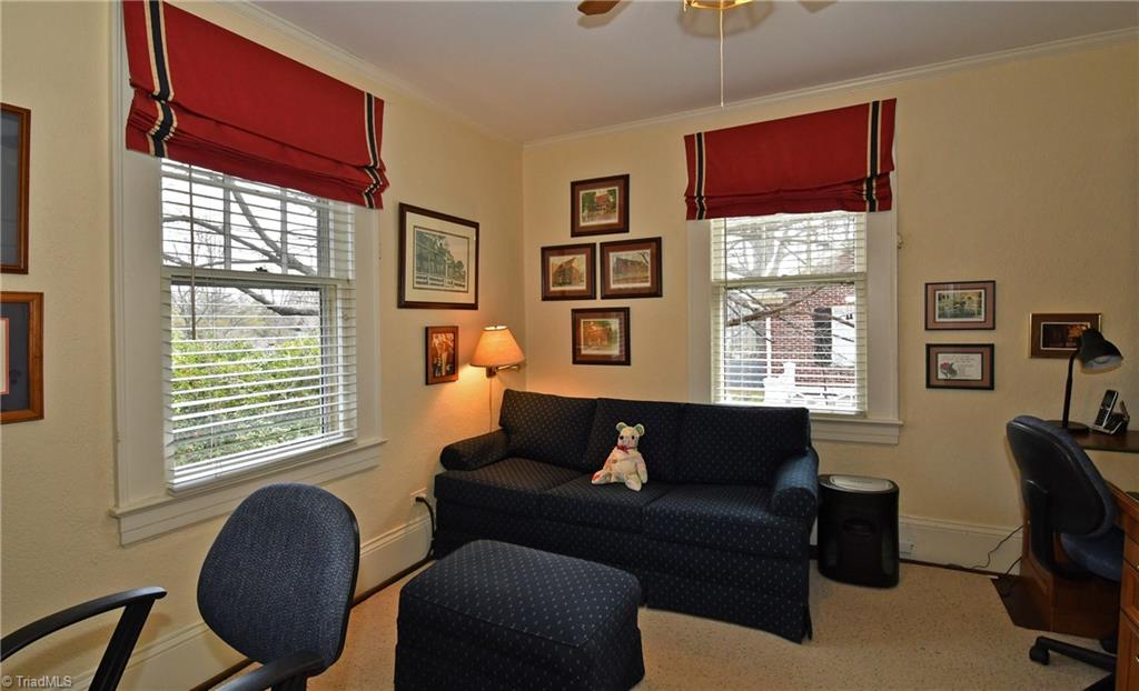 846 Arbor Road Winston-Salem, NC 27104 - Photo 14 of 26 Upper level bedroom/office