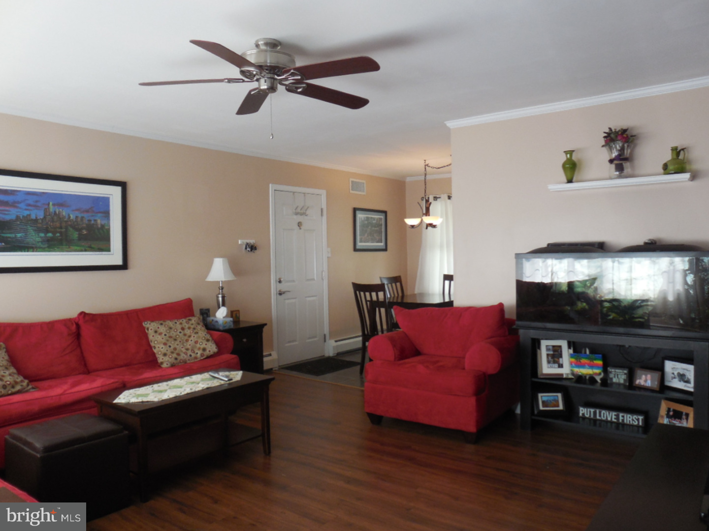 75 Plumtree Road Levittown, PA 19056 - Photo 3 of 21 Gallery Image 3