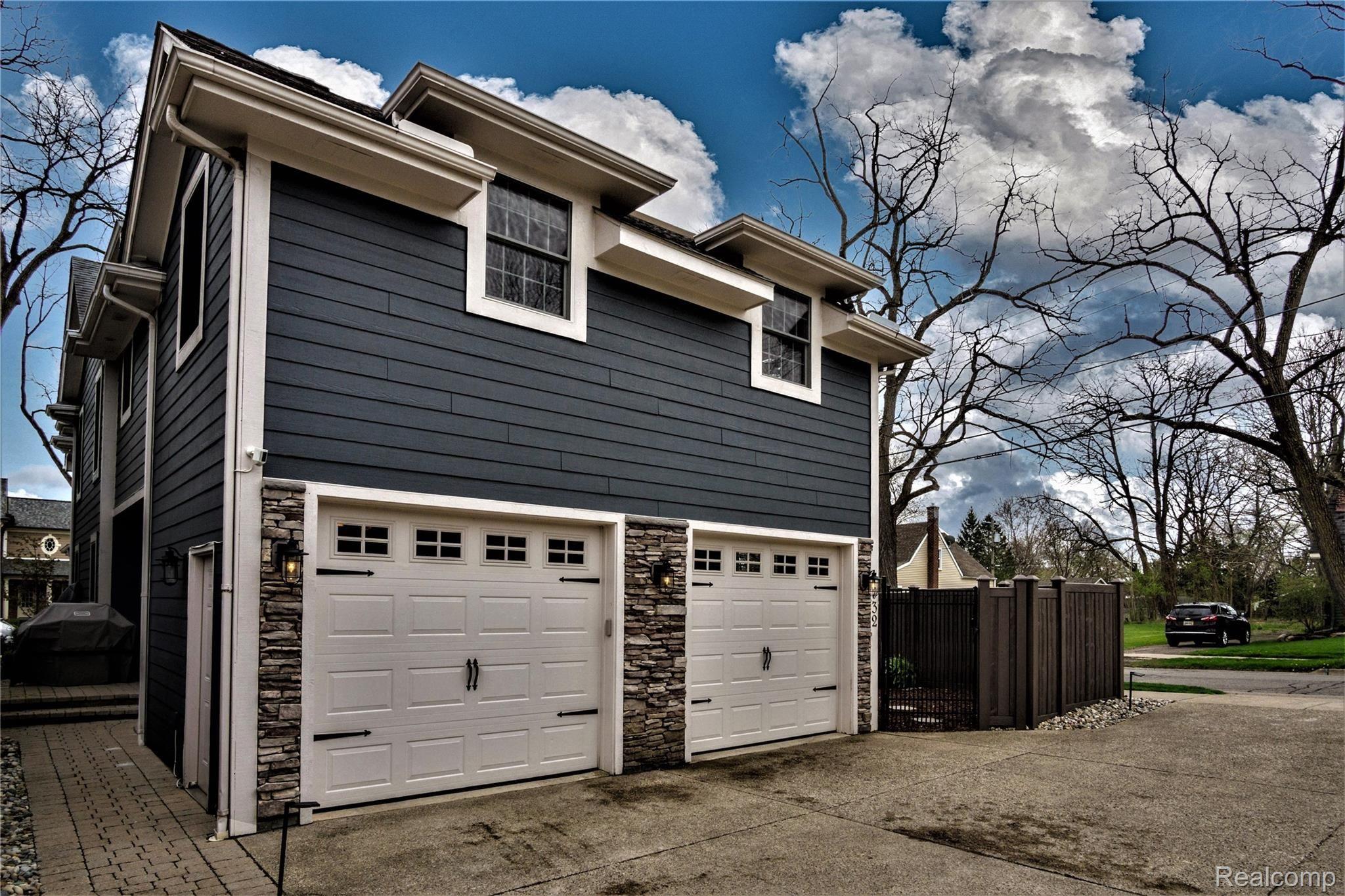 932 Roselawn Drive Rochester, MI 48307 - Photo 60 of 60 Exterior #11.jpg