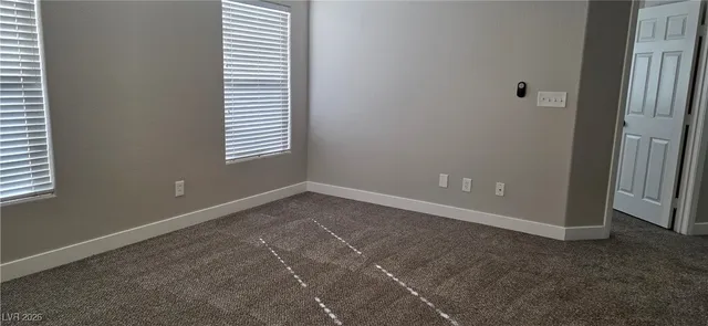 $2,200 | 6237 Capehart Falls Street, North Las Vegas, NV 89081
