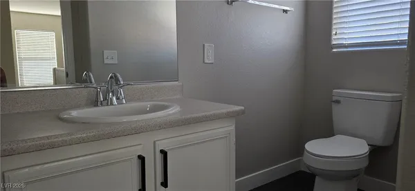 $2,175 | 6237 Capehart Falls Street, North Las Vegas, NV 89081