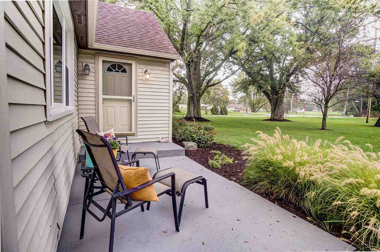 14827 Lima Road Fort Wayne, IN 46818 - Photo 2 of 36