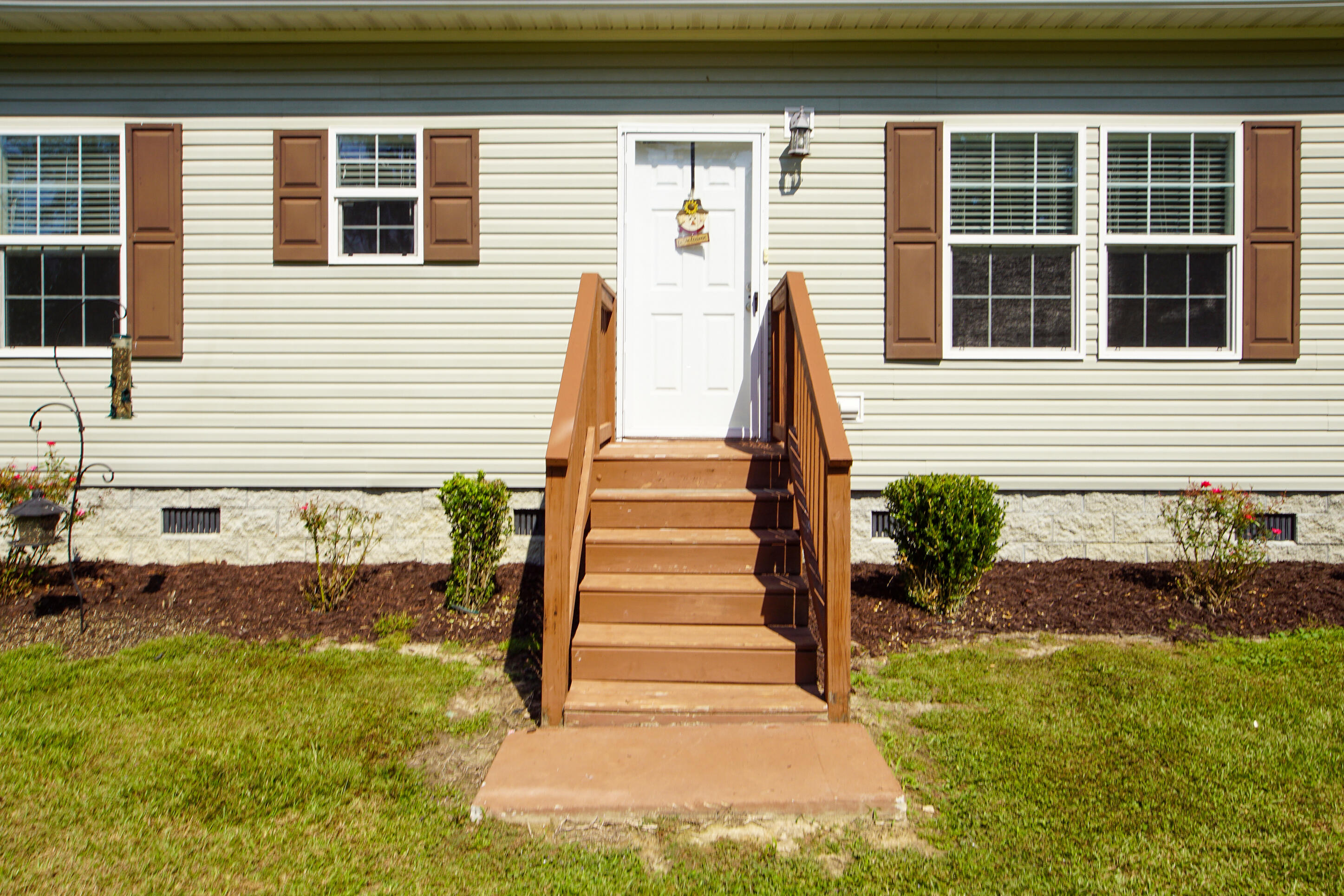 278 Campbell Road Ridgeville, SC 29472 - Photo 2 of 59 Front Entrance