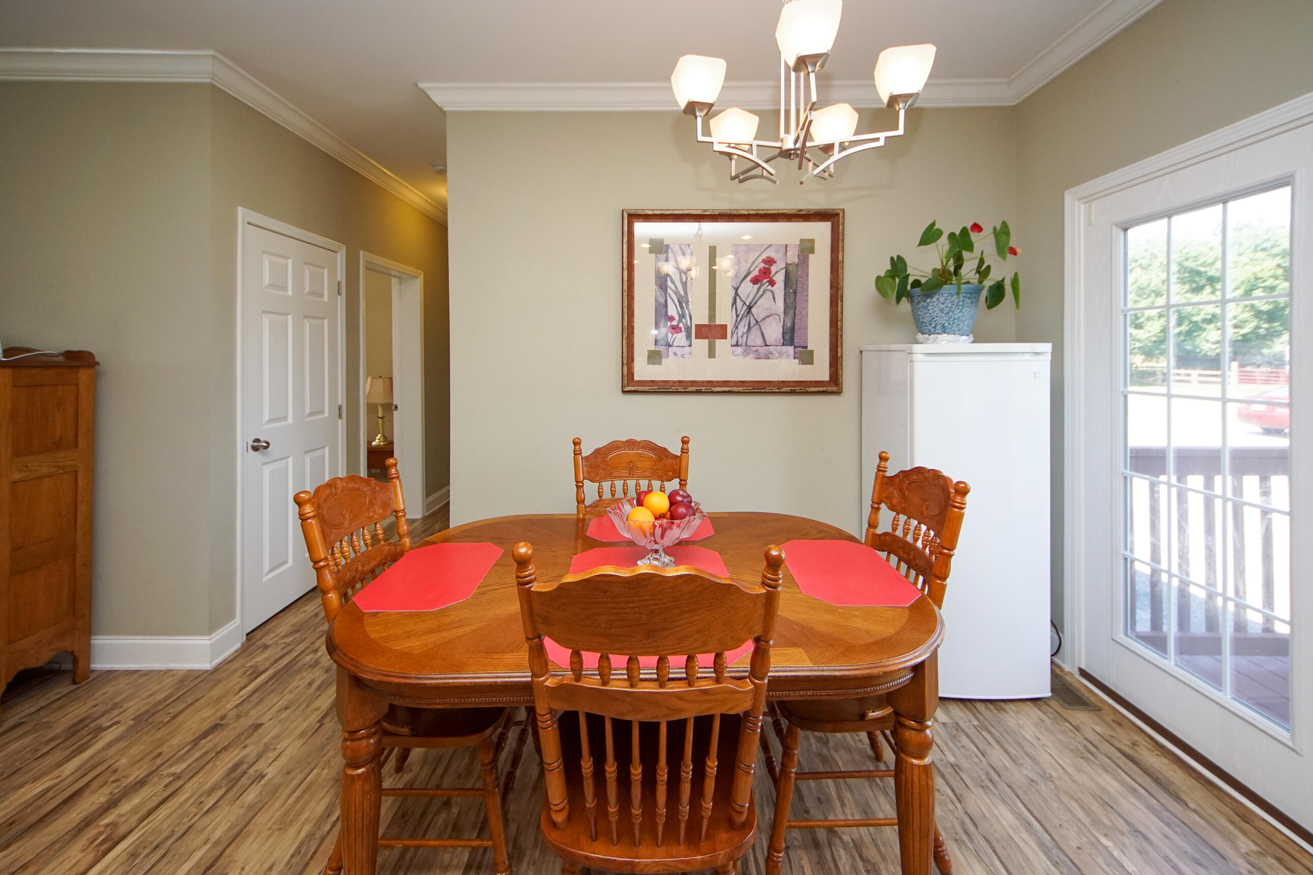 278 Campbell Road Ridgeville, SC 29472 - Photo 12 of 59 Kitchen Dining Area