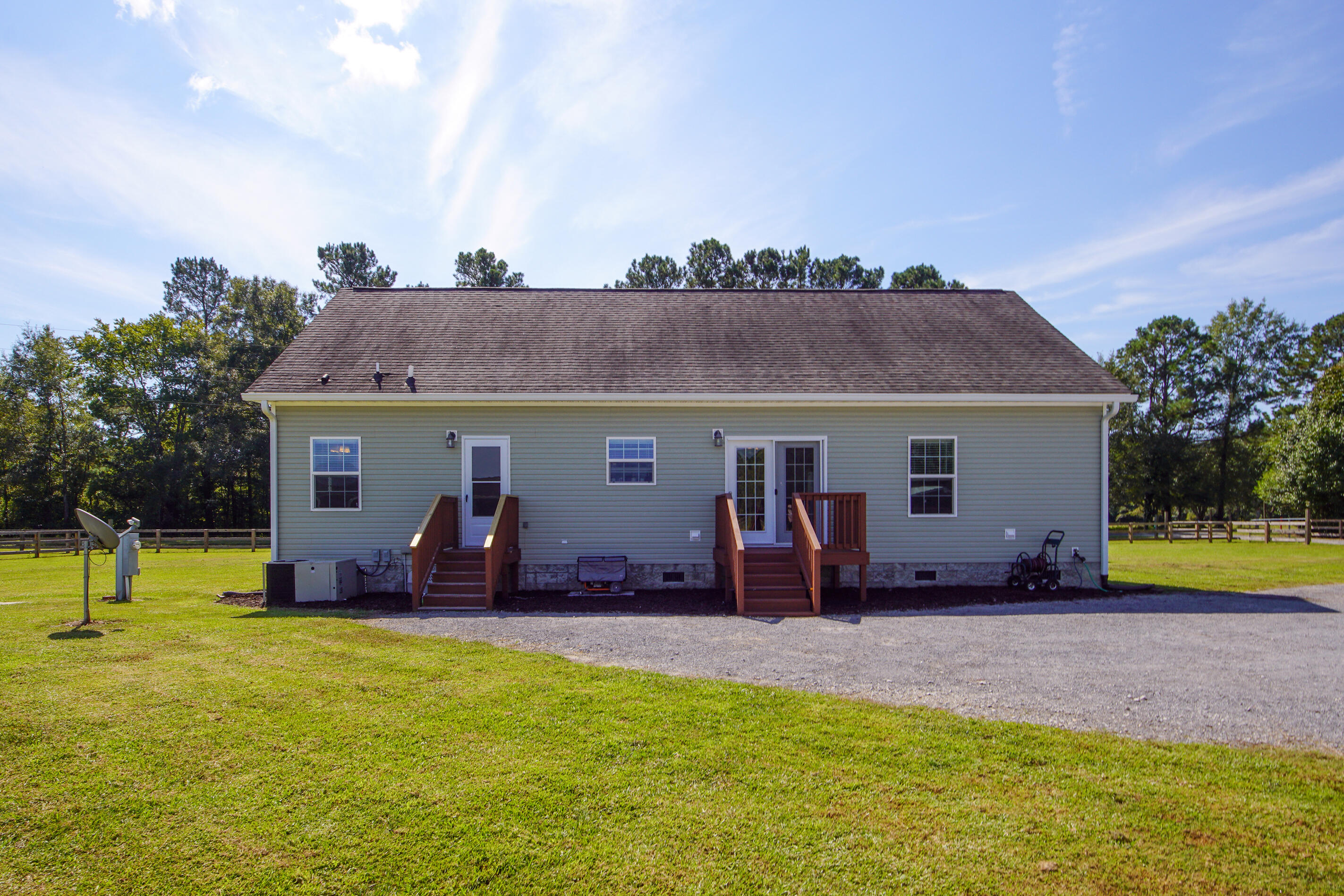 278 Campbell Road Ridgeville, SC 29472 - Photo 32 of 59 Rear Elevation