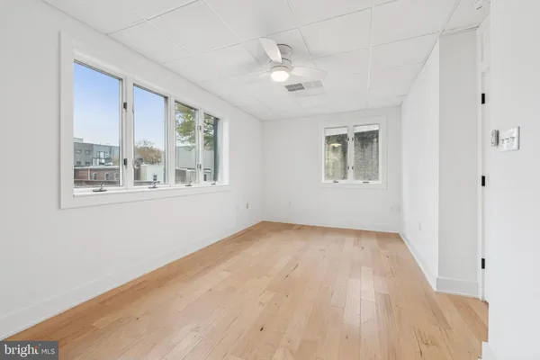 $1,900 | 2118 East Dauphin Street, Unit 2, Philadelphia, PA 19125