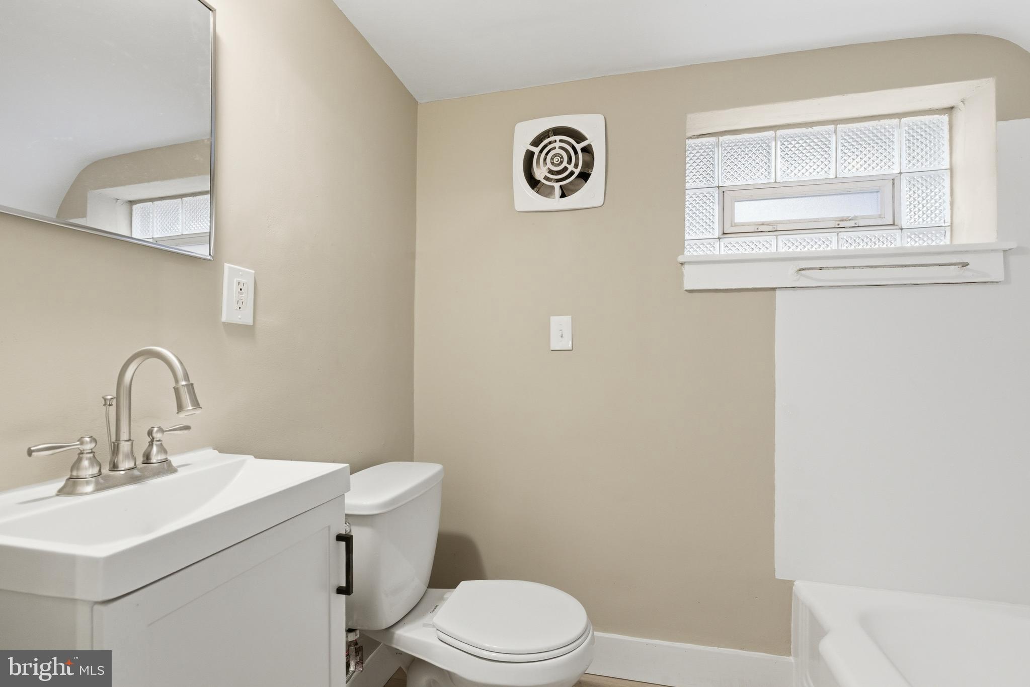 3502 Erdman Avenue Baltimore, MD 21213 - Photo 21 of 27