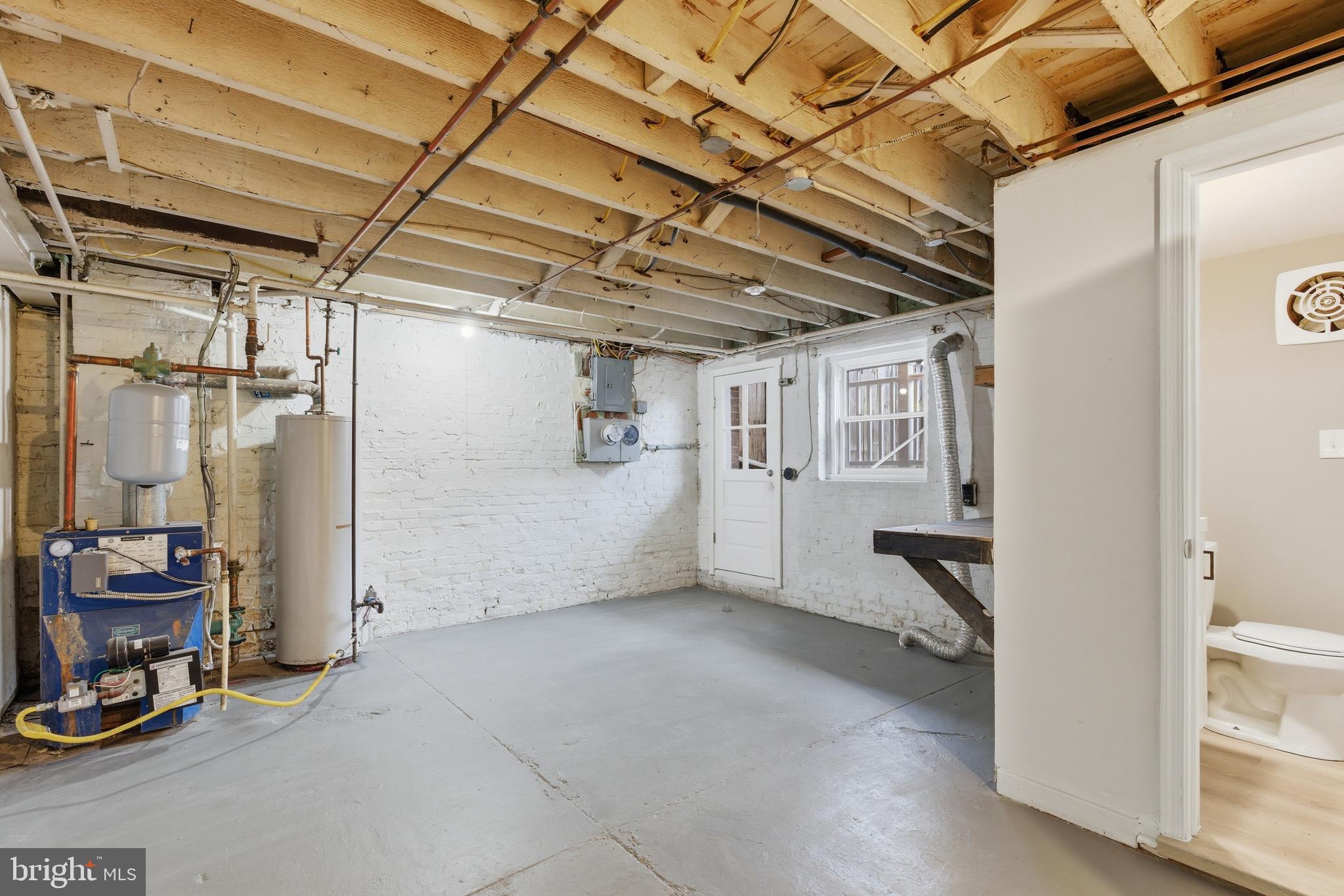 3502 Erdman Avenue Baltimore, MD 21213 - Photo 23 of 27