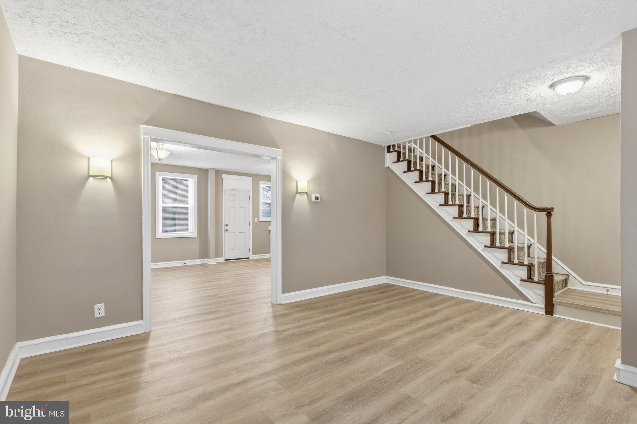 3502 Erdman Avenue Baltimore, MD 21213 - Photo 3 of 27