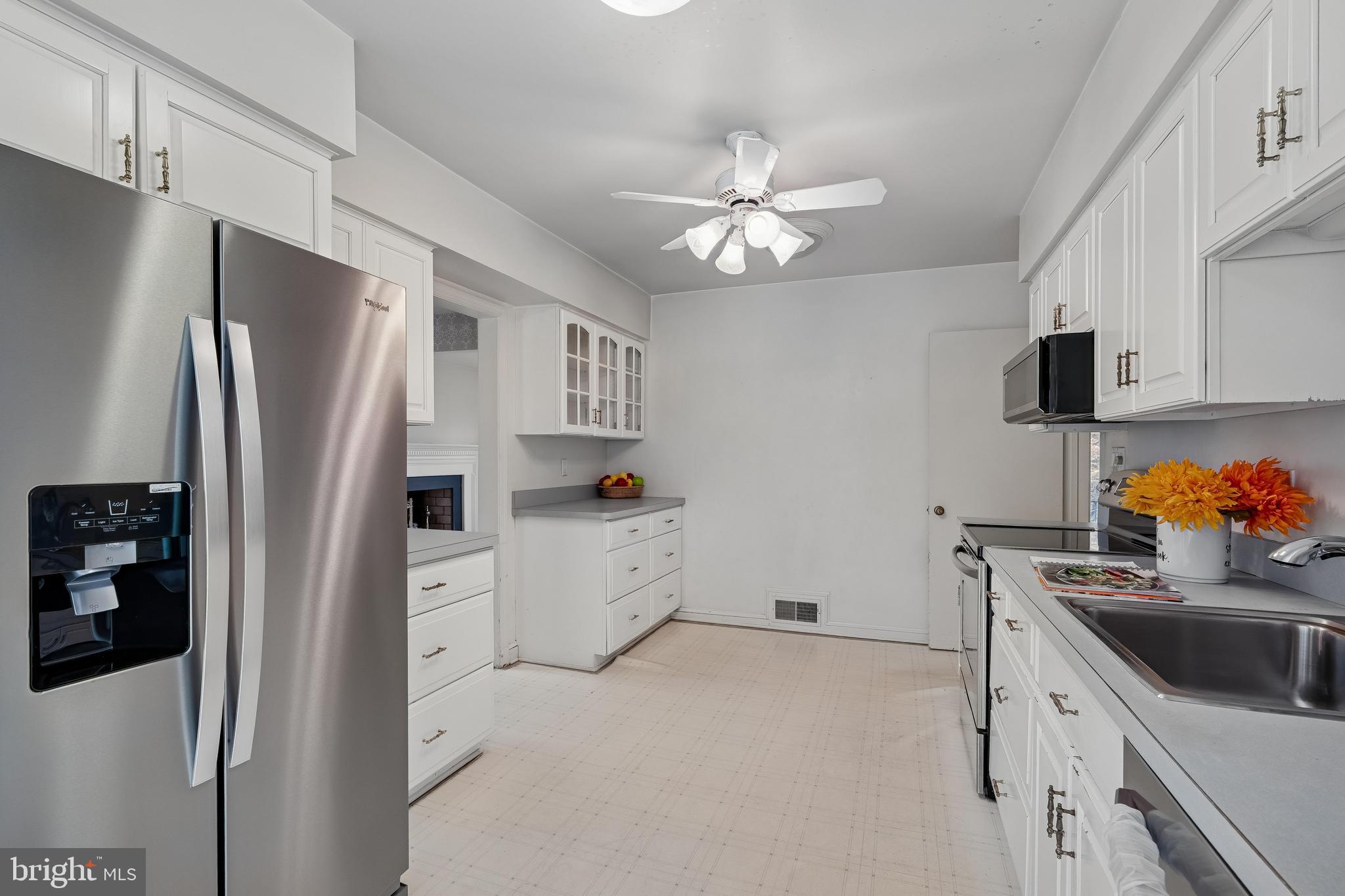 3113 Birch Street Northwest Washington, DC 20015 - Photo 13 of 41