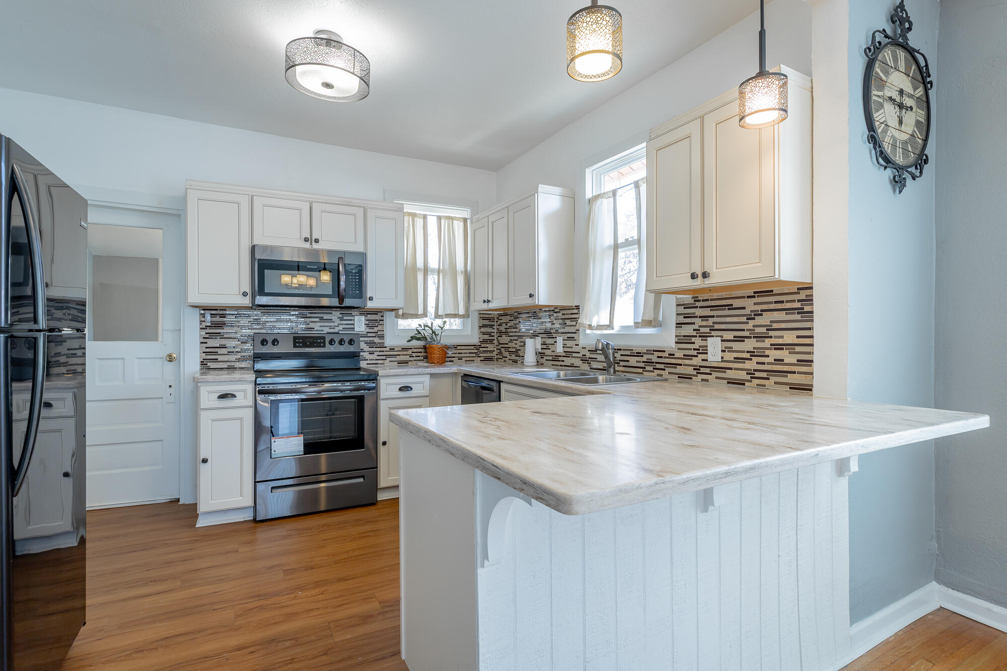 2107 Oak Street Chattanooga, TN 37404 - Photo 8 of 23 2107 Oak Street HD-31