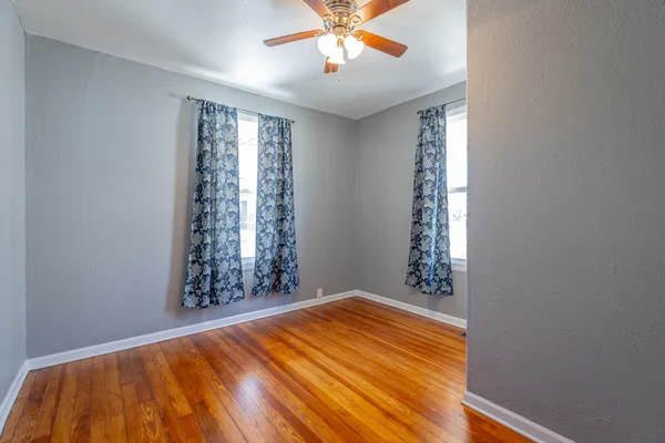 $1,800 | 2107 Oak Street, Chattanooga, TN 37404
