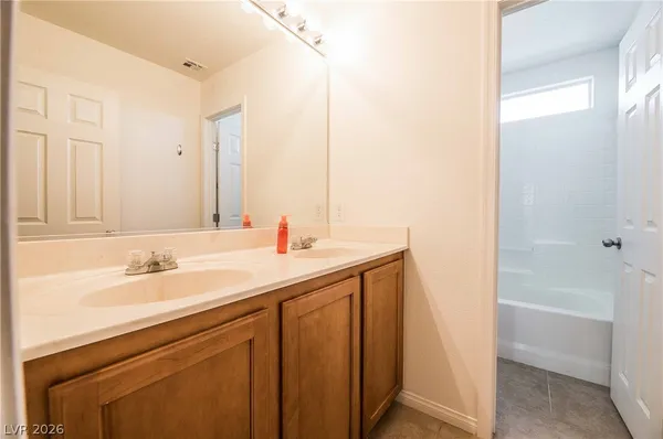 $2,000 | 7956 North Kelburn Hill Street, Las Vegas, NV 89131