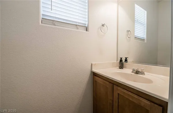 $2,000 | 7956 North Kelburn Hill Street, Las Vegas, NV 89131