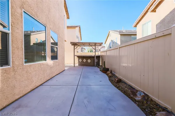 $2,000 | 7956 North Kelburn Hill Street, Las Vegas, NV 89131