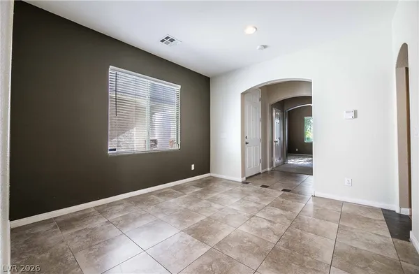 $2,000 | 7956 North Kelburn Hill Street, Las Vegas, NV 89131