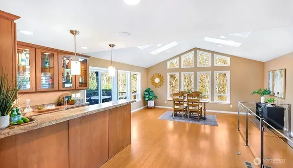 $5,800 | 10601 Marine View Drive, Mukilteo, WA 98275