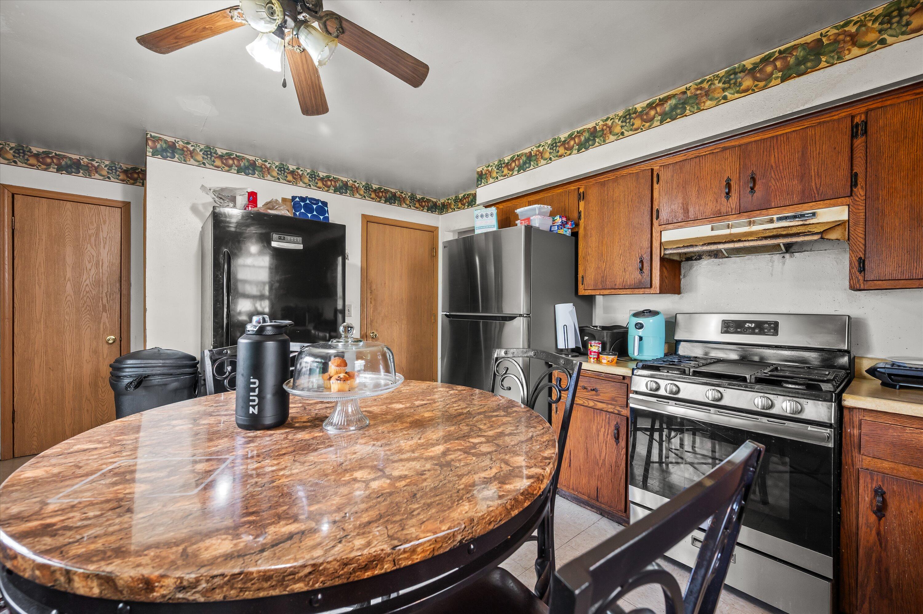 6540 West Mill Road, Unit 6542 Milwaukee, WI 53223 - Photo 7 of 33 6542 Kitchen View 2
