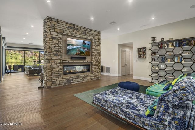 $3,400,000 | 4949 East Grandview Lane, Phoenix, AZ 85018