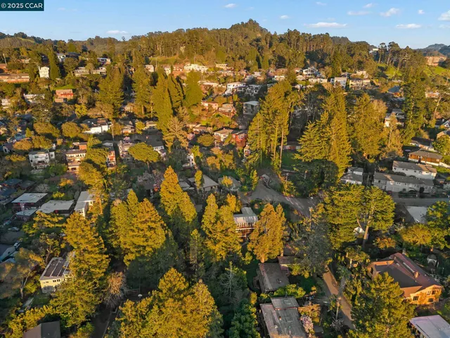 $1,148,000 | 230 Fairlawn Drive, Berkeley, CA 94708