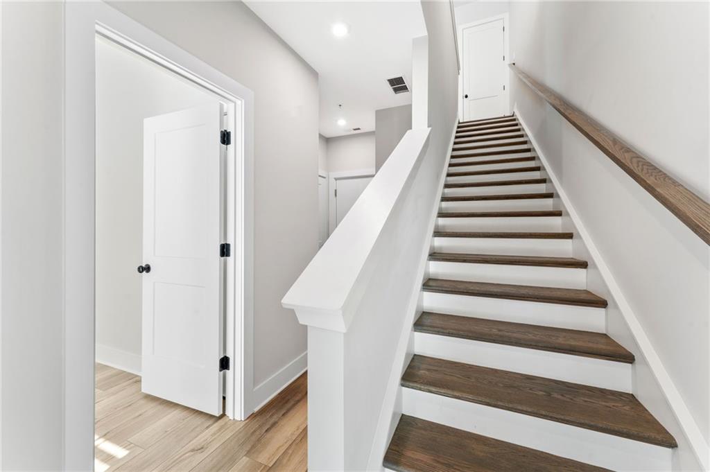 1272 Longreen Terrace Northwest, Unit 4 Atlanta, GA 30318 - Photo 15 of 50