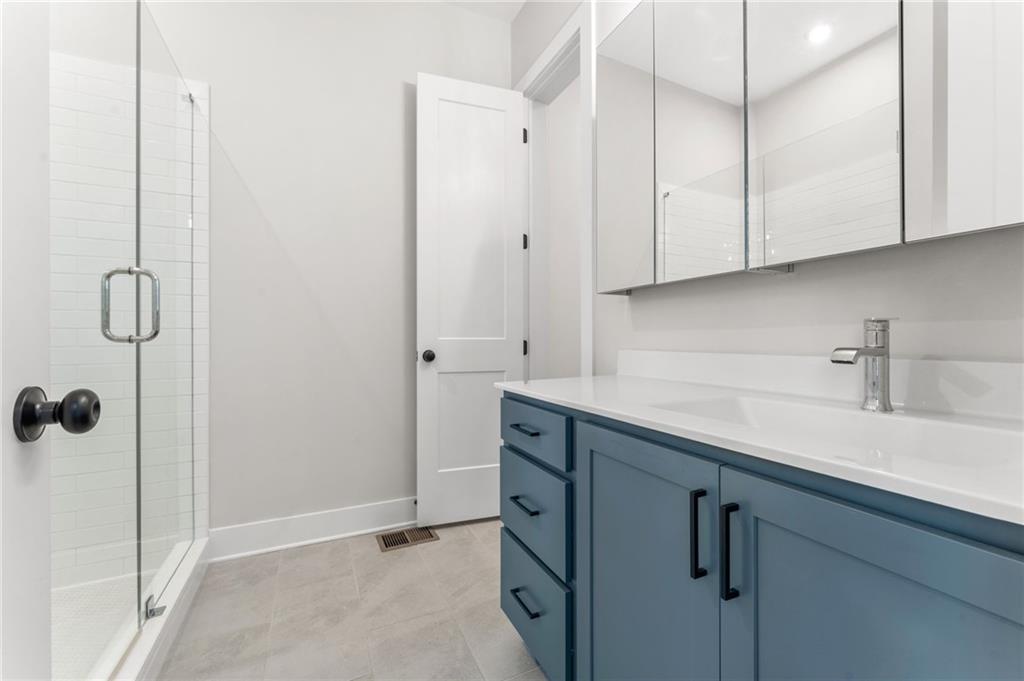 1272 Longreen Terrace Northwest, Unit 4 Atlanta, GA 30318 - Photo 27 of 50