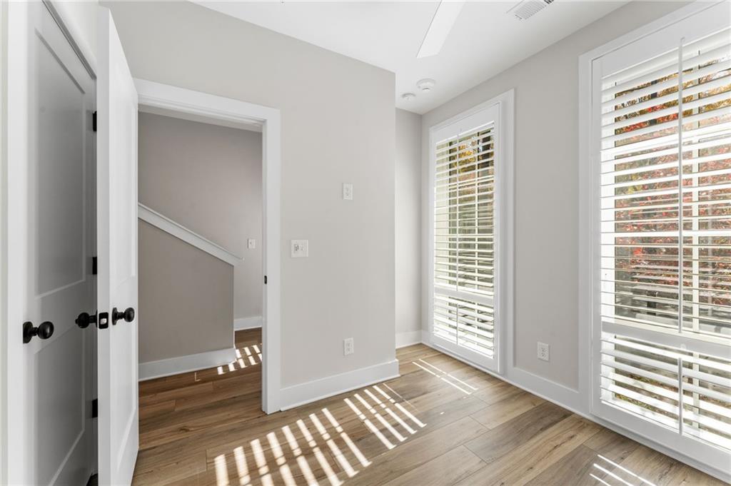 1272 Longreen Terrace Northwest, Unit 4 Atlanta, GA 30318 - Photo 31 of 50