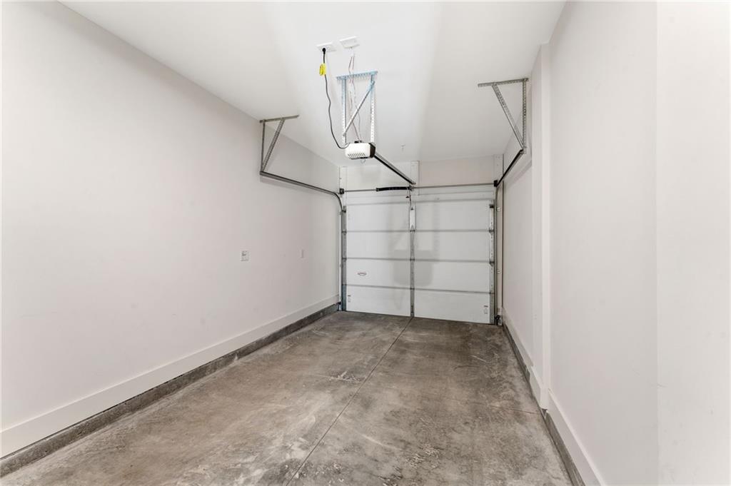 1272 Longreen Terrace Northwest, Unit 4 Atlanta, GA 30318 - Photo 36 of 50